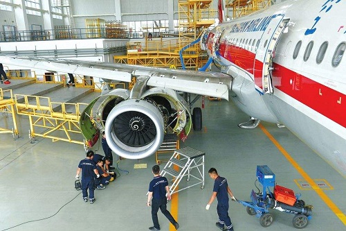 貴陽航空學(xué)校航空專業(yè)招生條件？