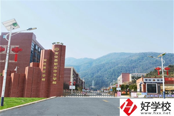 湖南有特色專業(yè)的中專有哪幾所？特色在哪里？