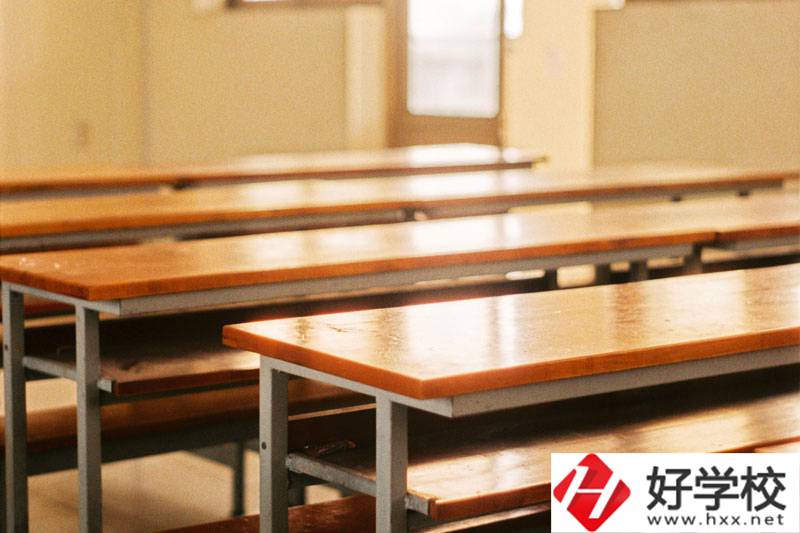 湖南省澧縣職業(yè)中專學(xué)校有哪些專業(yè)？學(xué)費(fèi)貴不貴？