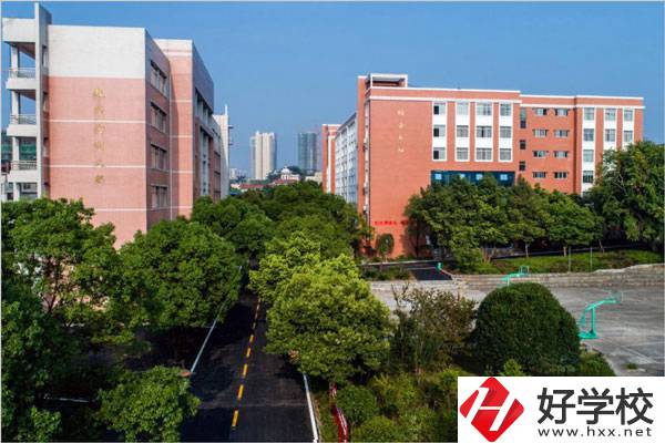 永州市江華瑤族自治縣有哪些職高學(xué)校？