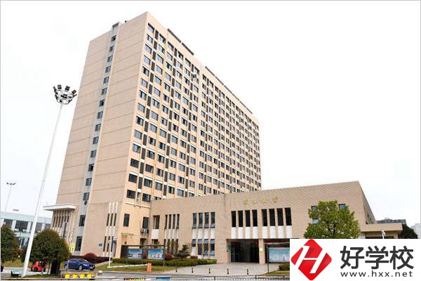 長沙財經(jīng)學校學生的就業(yè)率高嗎？