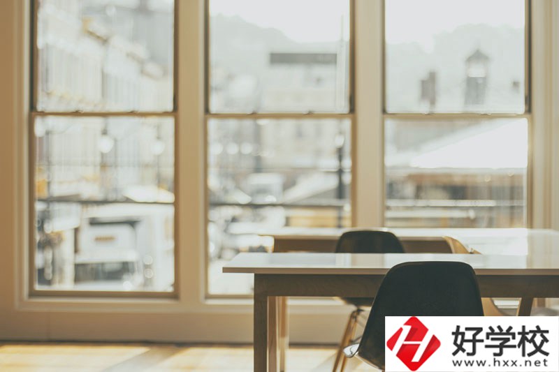 長(zhǎng)沙學(xué)幼師專業(yè)的中職學(xué)校有哪些？