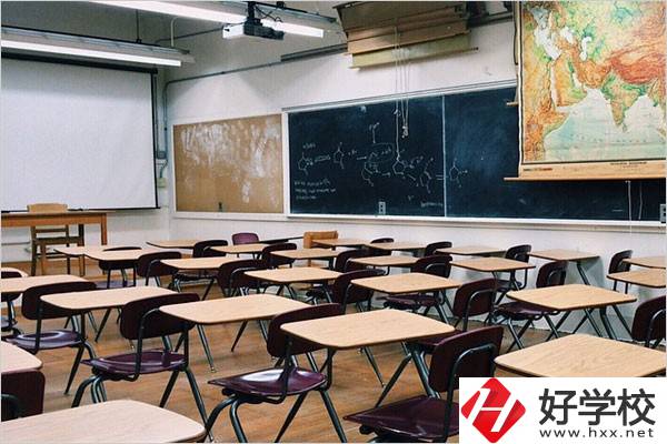 岳陽中專的環(huán)境怎么樣？可以從哪些方面判斷？