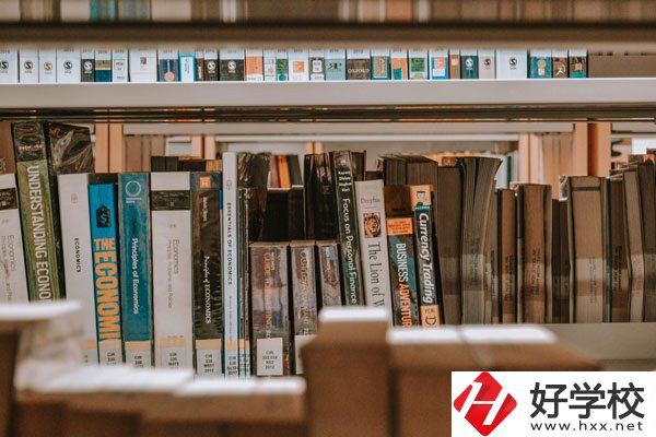懷化市工業(yè)中等專業(yè)學(xué)校好不好？宿舍怎么樣？