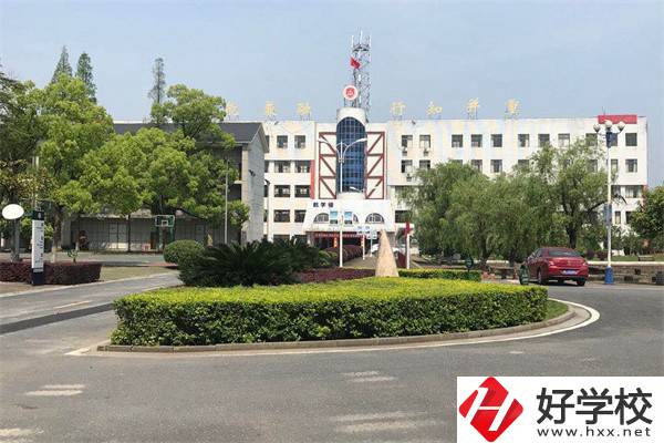 湘潭設(shè)有大專中職部的學(xué)校有哪些？有什么辦學(xué)特色？