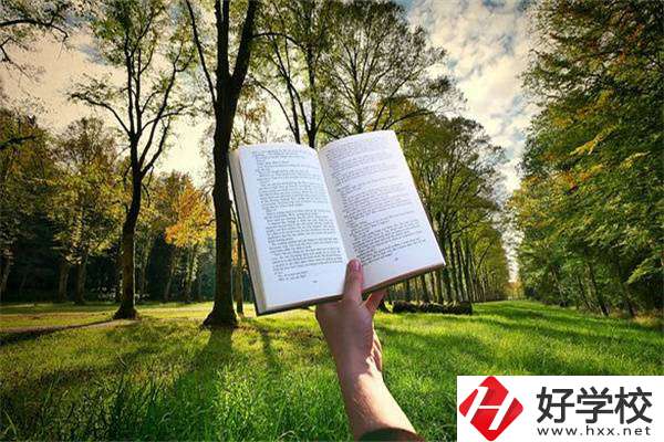 湖南初中畢業(yè)選3+2還是3+3？有五年制大專推薦嗎？