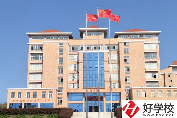 冷水灘有哪些技工學(xué)校？辦學(xué)條件怎么樣？