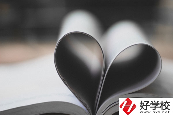 郴州綜合職業(yè)中專學校有什么專業(yè)？招生對象是什么？
