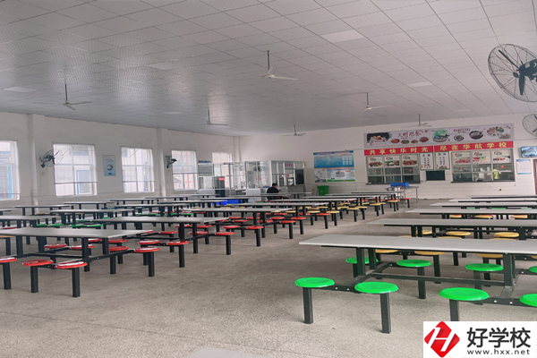 湖南華航鐵路科技技工學(xué)校怎么樣？開(kāi)設(shè)了哪些專業(yè)？