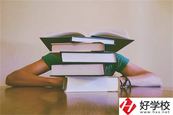 湖南參加中考對選職校的重要性，怎么才能選到好學(xué)校？
