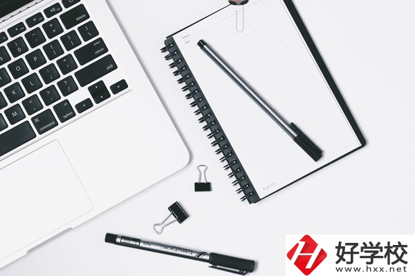 湖南省道縣師范學(xué)校有什么專業(yè)？值得讀嗎？