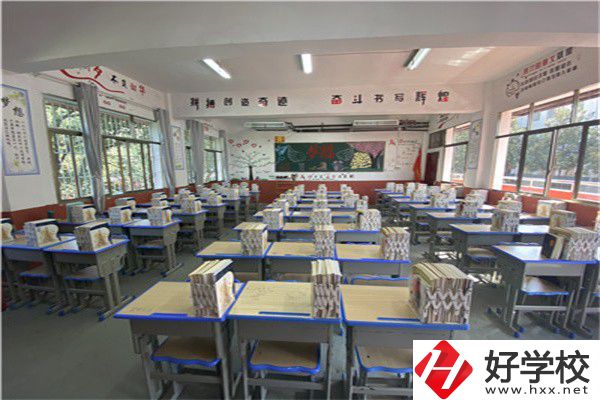 益陽(yáng)有什么醫(yī)衛(wèi)類的中專學(xué)校？辦學(xué)有特色嗎？