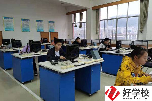 湘西有沒有可以直接中專升大專的師范職校？