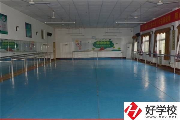 湘潭最好的民辦職高是哪所？職高值得就讀嗎？