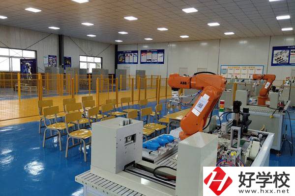郴州市中大高科職業(yè)技術學校專業(yè)怎么樣？辦學方向如何？