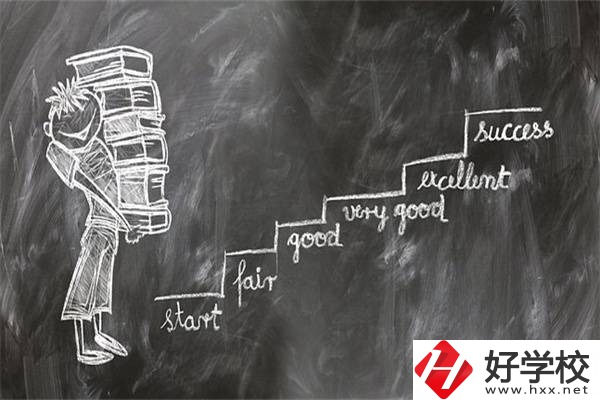 湖南成績差的中職生走哪種升學(xué)途徑更好？有什么優(yōu)勢？