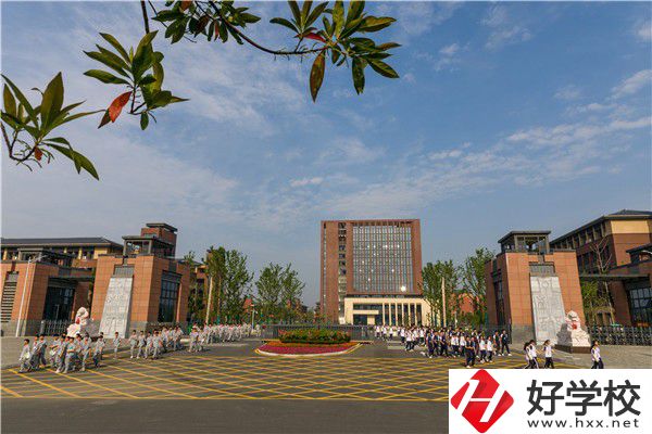 常德汽車中職有哪些推薦？有什么辦學(xué)優(yōu)勢(shì)？