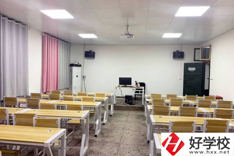邵陽市創(chuàng)新職業(yè)技術(shù)學(xué)校怎么樣？辦學(xué)特色是什么？