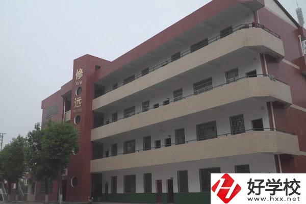 湘陰縣第二職業(yè)技術學校怎么樣？公辦還是民辦？