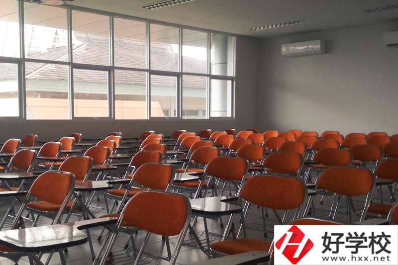 岳陽富岳科技職業(yè)學校怎么樣？環(huán)境如何？
