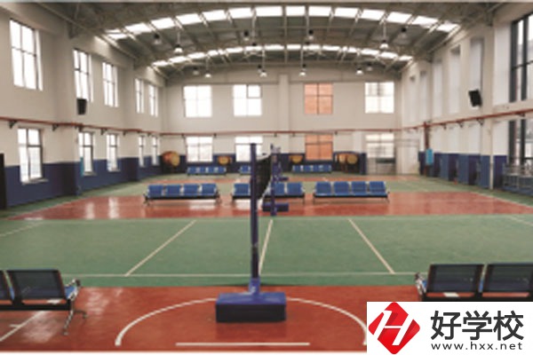 懷化市有哪些公立的職校？環(huán)境好不好？