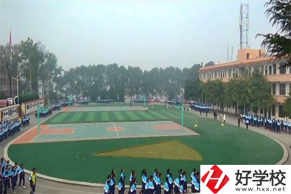 懷化分?jǐn)?shù)低可以讀的公辦中專有哪些？專業(yè)好就業(yè)嗎？
