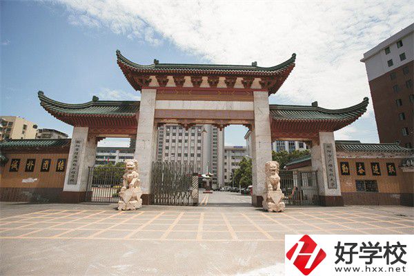 衡陽(yáng)市信息網(wǎng)絡(luò)工程學(xué)校有哪些專業(yè)？就業(yè)率高不高？