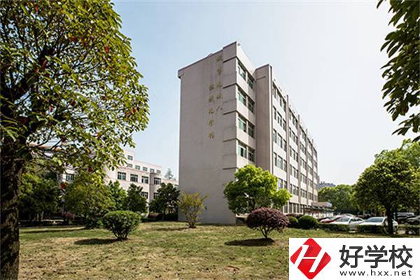 邵陽有沒有300分可以讀的公辦中職？有什么專業(yè)可以學(xué)？