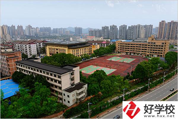 婁底有什么管理比較規(guī)范的中專學(xué)校？