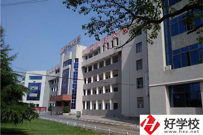湘陰縣第一職業(yè)中等專業(yè)學(xué)校開設(shè)哪些專業(yè)？就業(yè)如何？