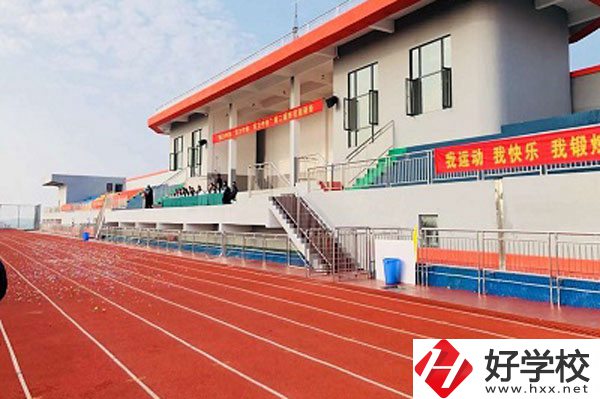 瀏陽(yáng)市中協(xié)高新科技學(xué)校有哪些特色專業(yè)？就業(yè)前景如何？