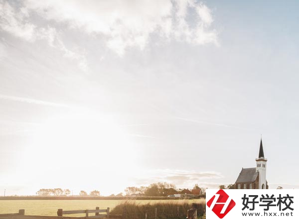 岳陽物流工程職業(yè)學(xué)校有什么特色專業(yè)？