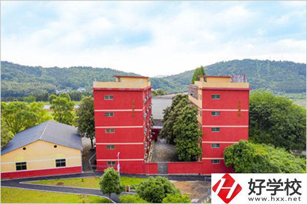 郴州中大高科職業(yè)技術(shù)學(xué)校有哪些重點(diǎn)專業(yè)？好就業(yè)嗎？