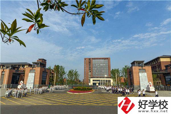 常德汽車機電學校的學校設(shè)施怎么樣？就業(yè)前景如何？