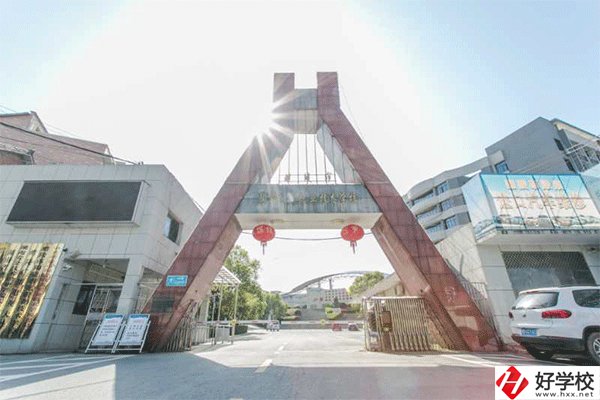 株洲面向全國(guó)招生的中專有哪些？有什么辦學(xué)特色？