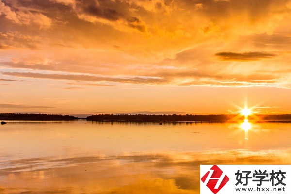常德財經(jīng)中等專業(yè)學校好不好？有哪些系？