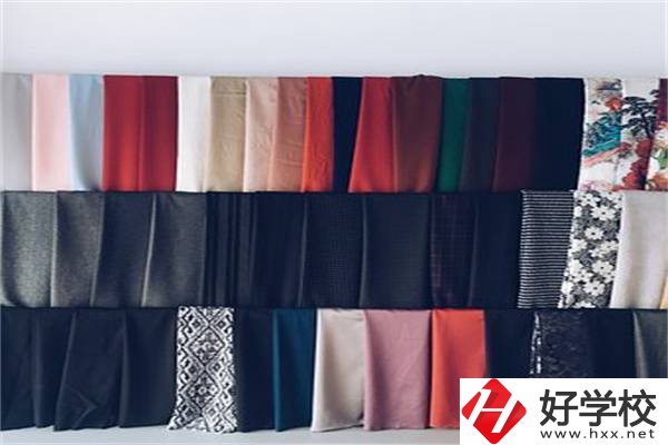 張家界有哪些中職學校有服裝設(shè)計專業(yè)？專業(yè)好就業(yè)嗎？