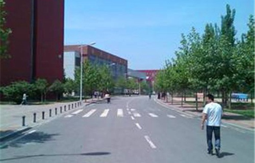 沂南縣成人中等專業(yè)學校