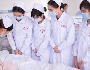 四川可以讀護(hù)理的學(xué)校有哪些？
