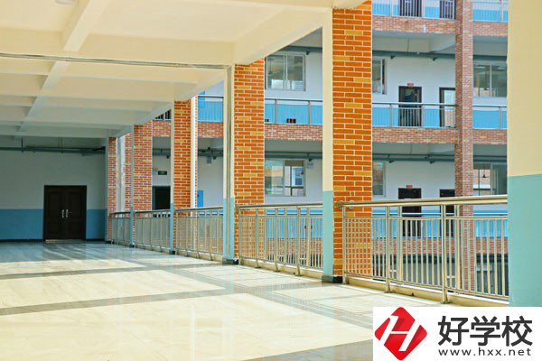 永州師范高等?？茖W(xué)校、湖南九嶷職業(yè)技術(shù)學(xué)院