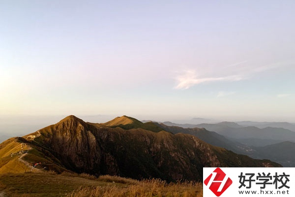 株洲人工智能職業(yè)技術(shù)學(xué)校怎么樣？從這五點(diǎn)來判斷