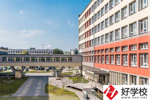湘潭信息中等職業(yè)技術(shù)學(xué)校在哪里？辦學(xué)條件怎么樣？