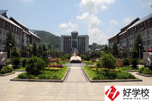湘西州經(jīng)濟(jì)貿(mào)易學(xué)校好嗎？有什么辦學(xué)特色？