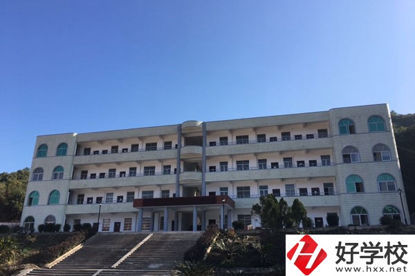 岳陽(yáng)市新青年職業(yè)技術(shù)學(xué)校怎么樣？辦學(xué)情況如何？