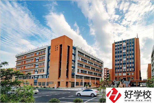婁底有可以讀五年制大專的職高學(xué)校嗎？