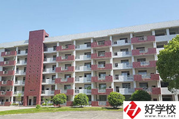 長(zhǎng)沙高級(jí)技工學(xué)校怎么樣，有哪些熱門專業(yè)？