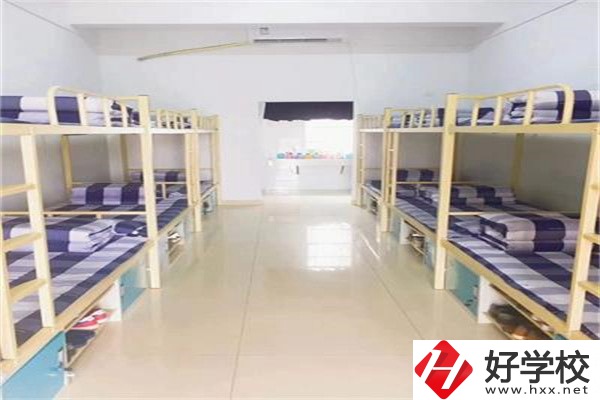 長沙經(jīng)貿(mào)職業(yè)中專有哪些招生專業(yè)？有哪些辦學(xué)優(yōu)勢？