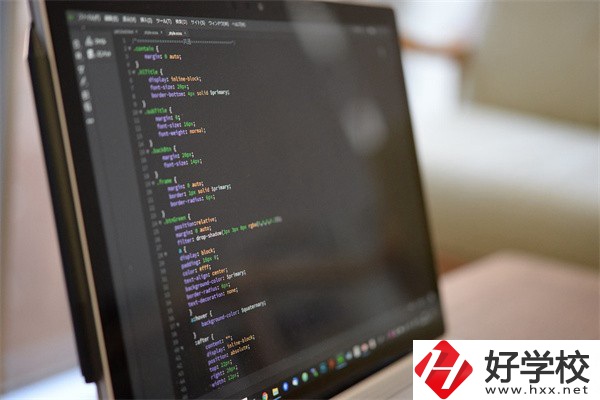 祁陽(yáng)縣職業(yè)中專有哪些比較好的專業(yè)？