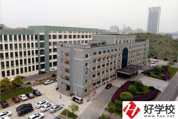 婁底有幾所技校？哪一所好些？