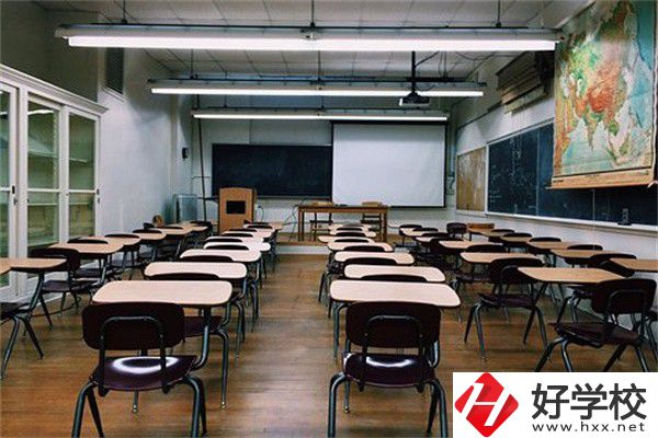 湖南中專該如何擇校？有什么報名流程？